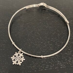 Harley-Davidson Silver Holiday Snowflake Charm Bangle Adjustable Bracelet